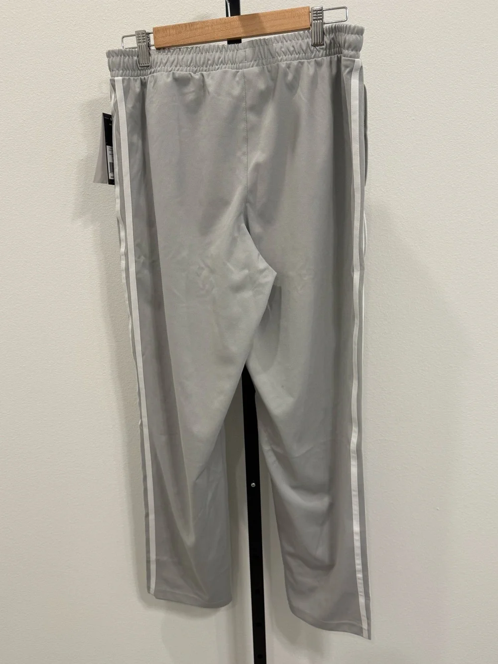 adidas men’s golf track pant Large Athletic Athlesiure Comfortable Casual Weeken